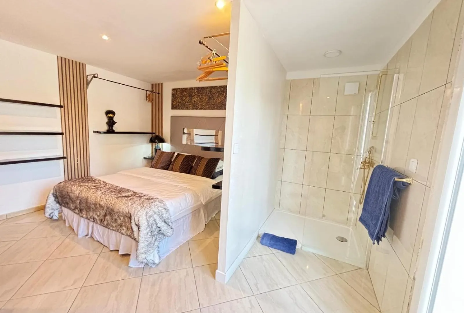 Appartement Azur Saint-Raphael  Apartment